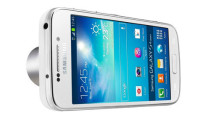 Samsung Galaxy S4 Zoom'u duyurdu