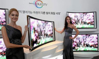 Samsung'dan kavisli ekran 