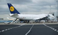 Grevler Lufthansa'ya pahalıya patladı