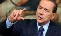 İtalya'da Berlusconi krizi