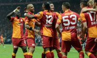 Galatasaray'da +18 kavgası!