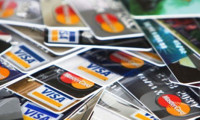 Kredi kartıyla alışveriş rekora koşuyor