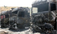 Kuzey Irak'ta 40 Türk tırı yandı