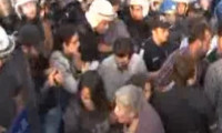Taksim karıştı: 13 gözaltı