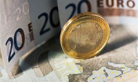 Dolar ve euro günü düşüşle açtı