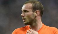 Hooijdonk'tan Sneijder eleştirisi!