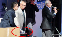 Antep'te Kılıçdaroğlu'na ayakkabı attılar