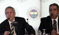 Fenerbahçe'de istifa zirvesi