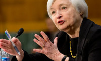 Fed faizi istihdama göre artırır