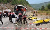 Antalya-Isparta yolunda büyük facia: 13 ölü