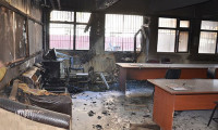 ​Diyarbakır'da 3 okul yakıldı