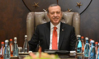 Erdoğan takdirname dağıttı