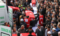 Türkiye madencilerin cenaze törenine ağladı