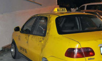 Taksi şoförüne acımadan kurşun yağdırdı