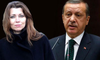 Elif Şafak'tan Erdoğan'a şok suçlama