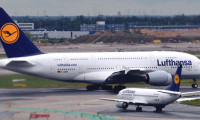 Lufthansa pilotları bir gün grevde