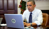 Obama kendi twitterını açtı