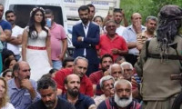 PKK'dan düğün konvoyuna propaganda