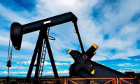 ABD'de petrol stokları düşüşe geçti