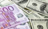 Euro dolar karşısında geriliyor