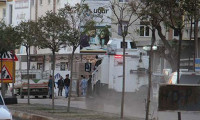 Diyarbakır'da polisle PKK'lılar arasında çatışma