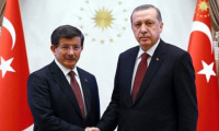 Erdoğan-Davutoğlu zirvesi yarına kaldı