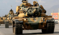 Türk askerleri Musul'a gönderildi