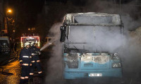 Bağcılar'da halk otobüsünü ateşe verdiler