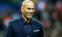 Madrid'de yeni teknik direktör Zidane oldu