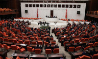 2016 bütçesi Meclis Başkanlığına sunuldu