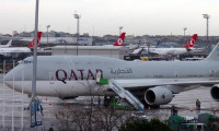THY uçağı Katar emirinin uçağına çarptı