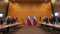 ABD ve Rusya'nın dışişleri bakanlarının görüşmesi Cenevre'de başladı