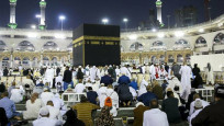Suudi Arabistan'dan 'kişisel ziyaret vizesi' uygulaması