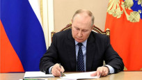 Putin, LGBT karşıtı yasayı onayladı