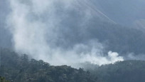 Fethiye'de yıldırım düştü, orman yangını çıktı