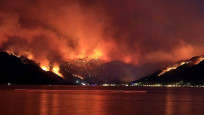 Marmaris'teki orman yangınının görüntüleri paylaşıldı