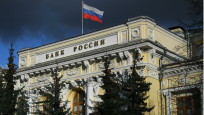Rusya aylık para transferi limitini artırdı
