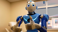 Japonya'da insanların yerini robotlar alacak