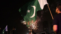 Pakistan'da Bağımsızlık Günü Kutlamaları kan gölüne döndü
