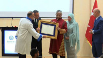 Malezya Kralı’na Fahri Doktora Diploması verildi