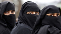 Amsterdam Belediye Meclisi'nden burka önerisi: Kaldırılsın