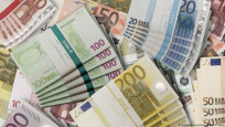 Euro Bölgesi bankaları kredilere erişimi sıkılaştırdılar