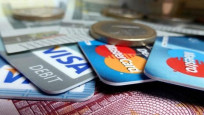 Kredi kartı borçları 975 milyar lirayı aştı