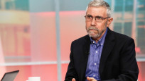 Paul Krugman: Resesyonun eli kulağında