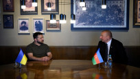 Azerbaycan  Devlet Başkanı Aliyev ve Zelenskiy Moldova'da görüştü