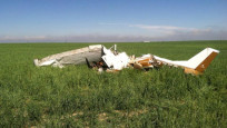 Yunanistan'da tek motorlu uçak düştü, pilot yaşamını yitirdi
