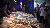 Trabzon'daki tezgahlarda balık çeşitleri arttı!