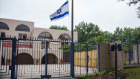 ABD'de İsrail Büyükelçiliği'nin önünde bir kişi kendini yaktı