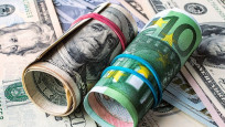 Rusya'dan dolar ve euro uyarısı