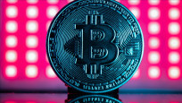 Bitcoin spot ETF'lerine girişler hız kesmedi